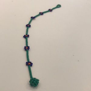 Small Glass Beaded Bracelet